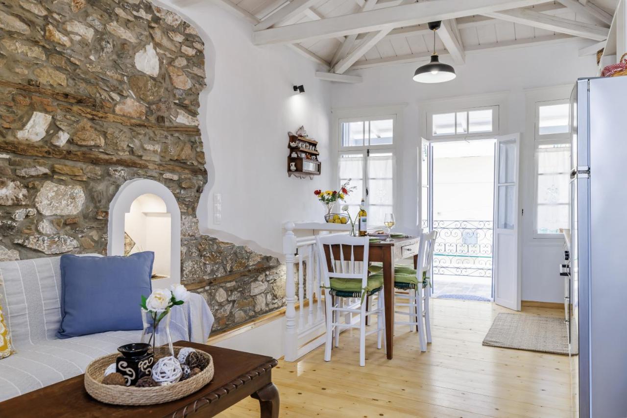 Aikaterini'S House Apartment Skopelos Town Exterior photo